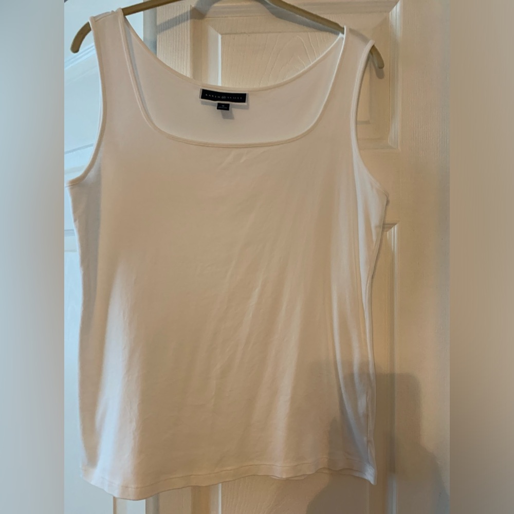 Karen Scott Women’s Square Neck Tank, Like New, Medium - Picture 4 of 12